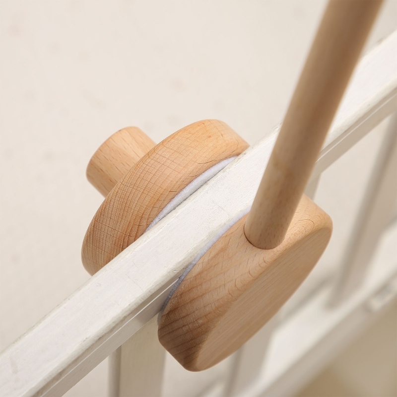 Giá Đỡ Đồ Chơi Di Động Treo Nôi Em Bé Xoay Được Tiện Lợi