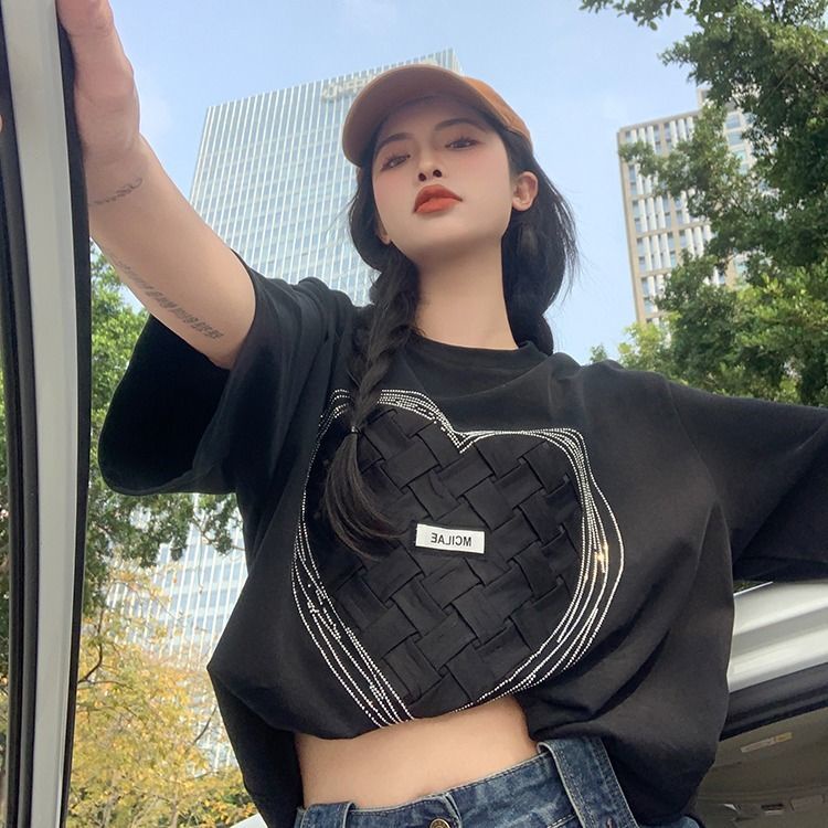 Áo Thun Tay Ngắn Dáng Rộng Đính Đá Thiết Kế Mới Thời Trang Dành Cho Nữ