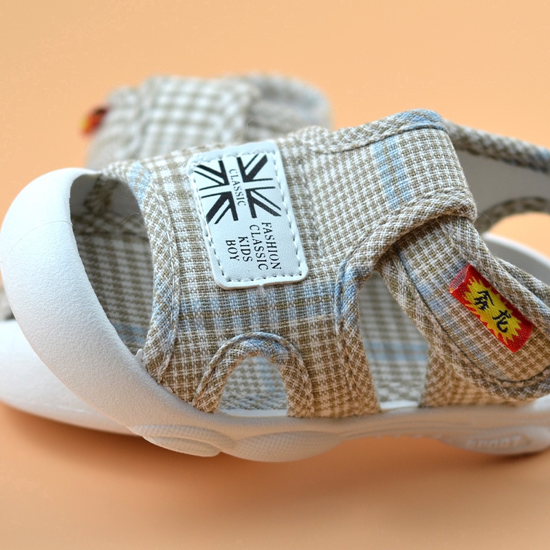 Giày sandals canvas họa tiết thời trang xinh xắn cho bé
