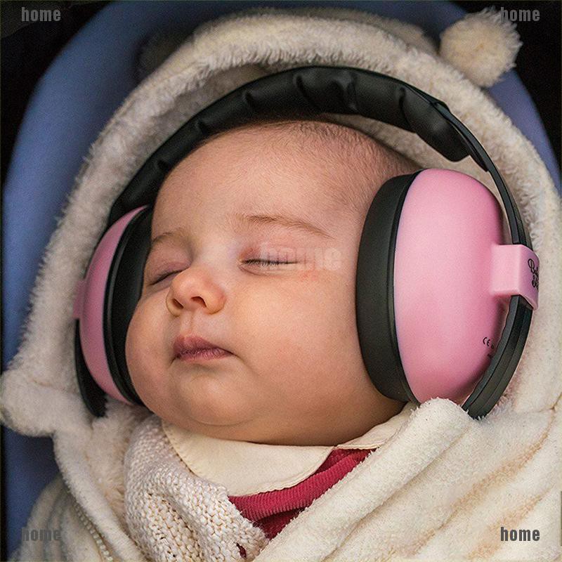 Chụp tai tránh tiếng ồn giúp giảm tiếng ồn dành cho các bé