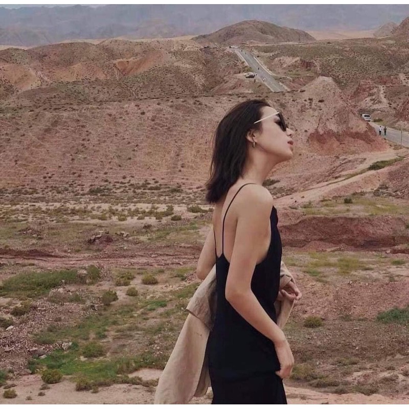 Váy Maxi Cổ Yếm Hở Lưng Hàng Đủ Size | BigBuy360 - bigbuy360.vn