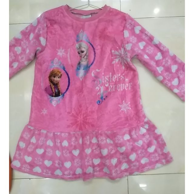 Váy mẹ Nhi Tinh