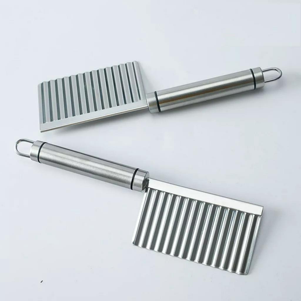 Dao lượn sóng cắt rau cho quả cho bé ăn dặm chất liệu Inox 304 không gỉ, có móc treo A.Q .