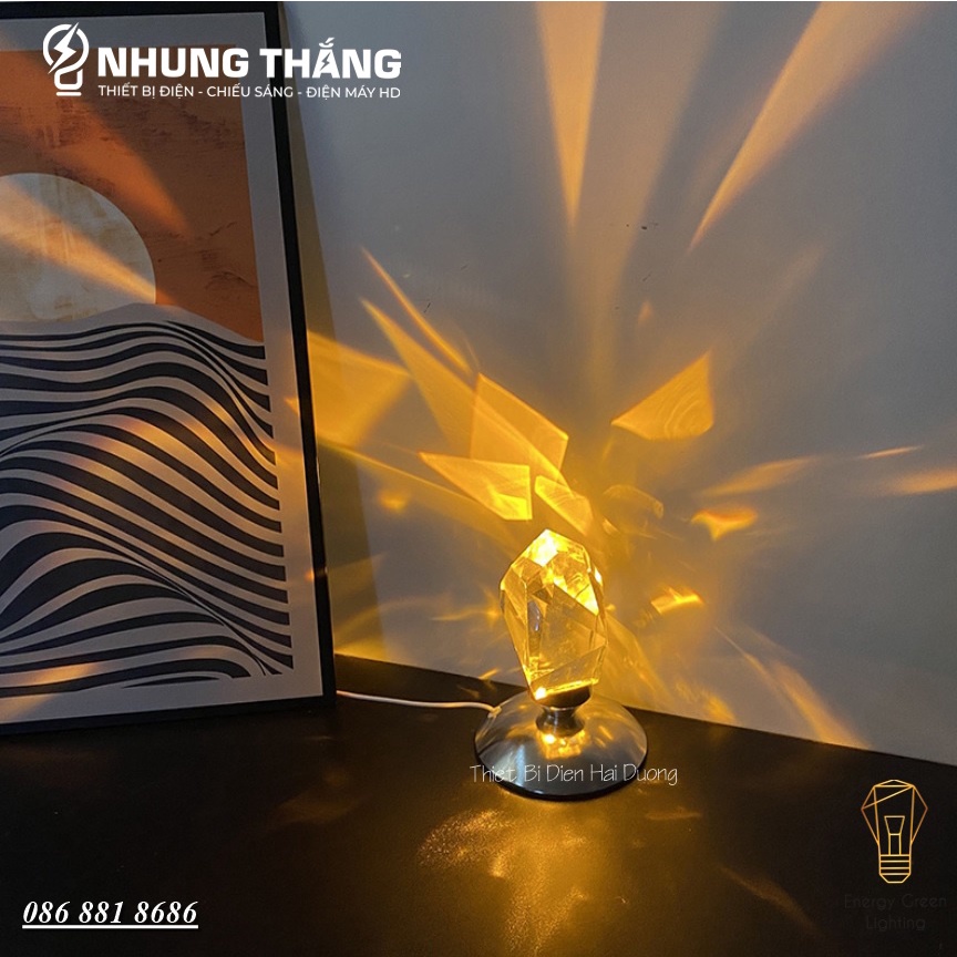 Đèn Bàn Pha Lê Cao Cấp DB-923 - Chuyển Đổi 16 Màu Sắc - Điều Khiển Từ Xa - Decor Trang Trí - Bảo Hành 1 Năm
