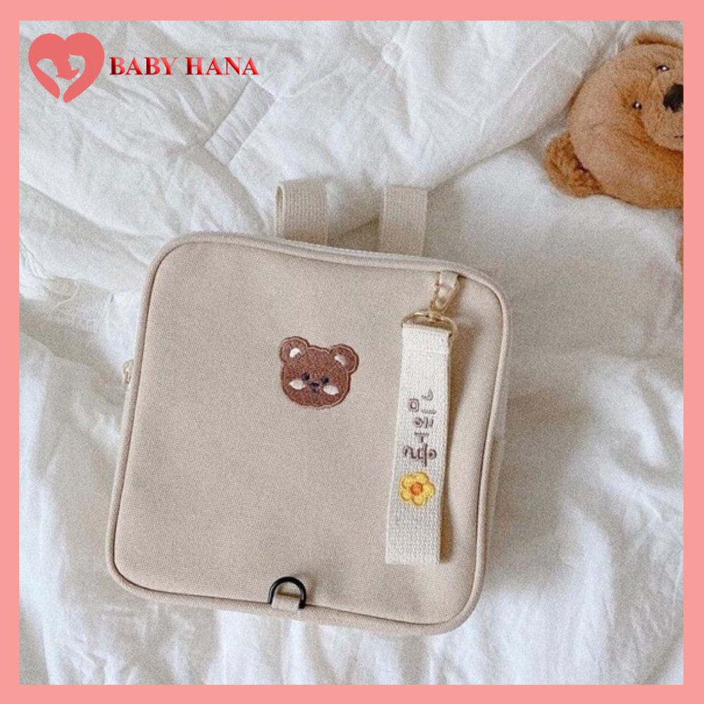 Balo Đi Học, Đi Du Lịch Chống Thất Lạc Cho Bé Thêu Gấu Phong Cách Hàn Quốc Chất Liệu Vải Canvas Cao Cấp