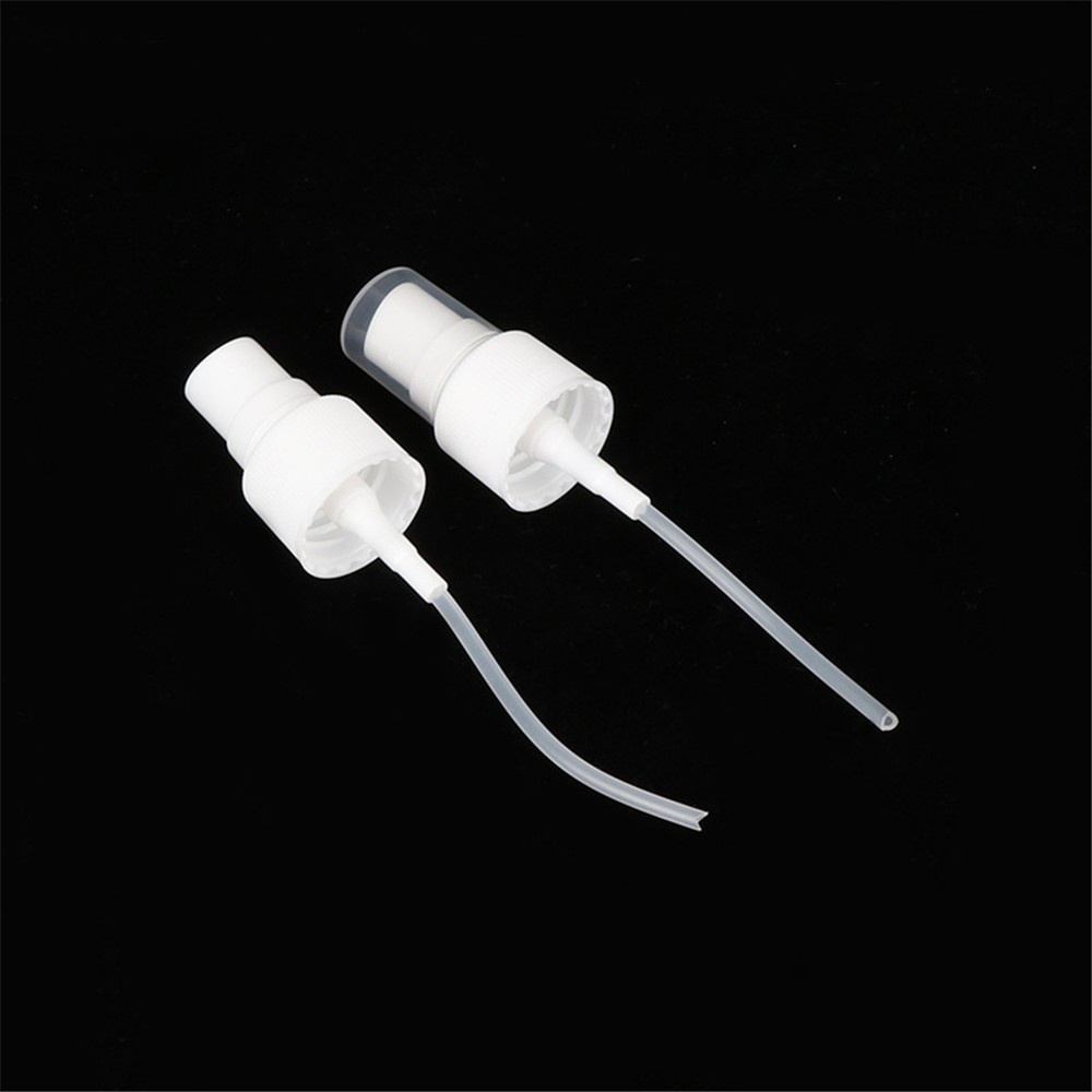 [Hàng mới về] Chai rỗng hình trái tim dạng xịt dùng đựng dung dịch rửa tay màu trong suốt có móc treo tiện dụng 50ml