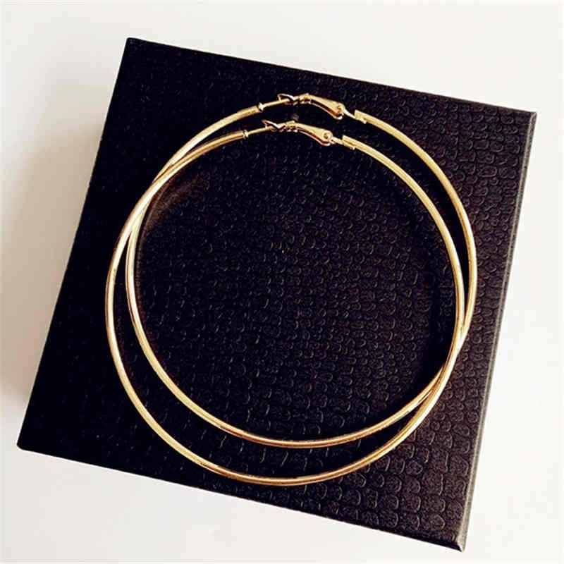 Khuyên Tai Dạng Vòng To Thời Trang Dành Cho Nữ