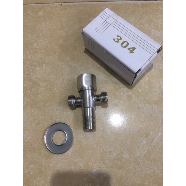 Van khoá  chia  nước   inox 304