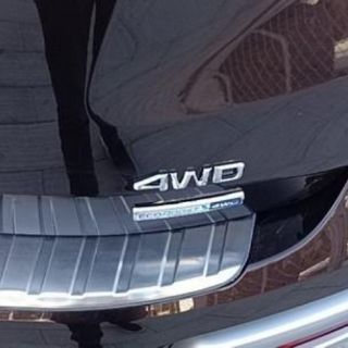 Logo 4WD dán cốp sau Ford Everest