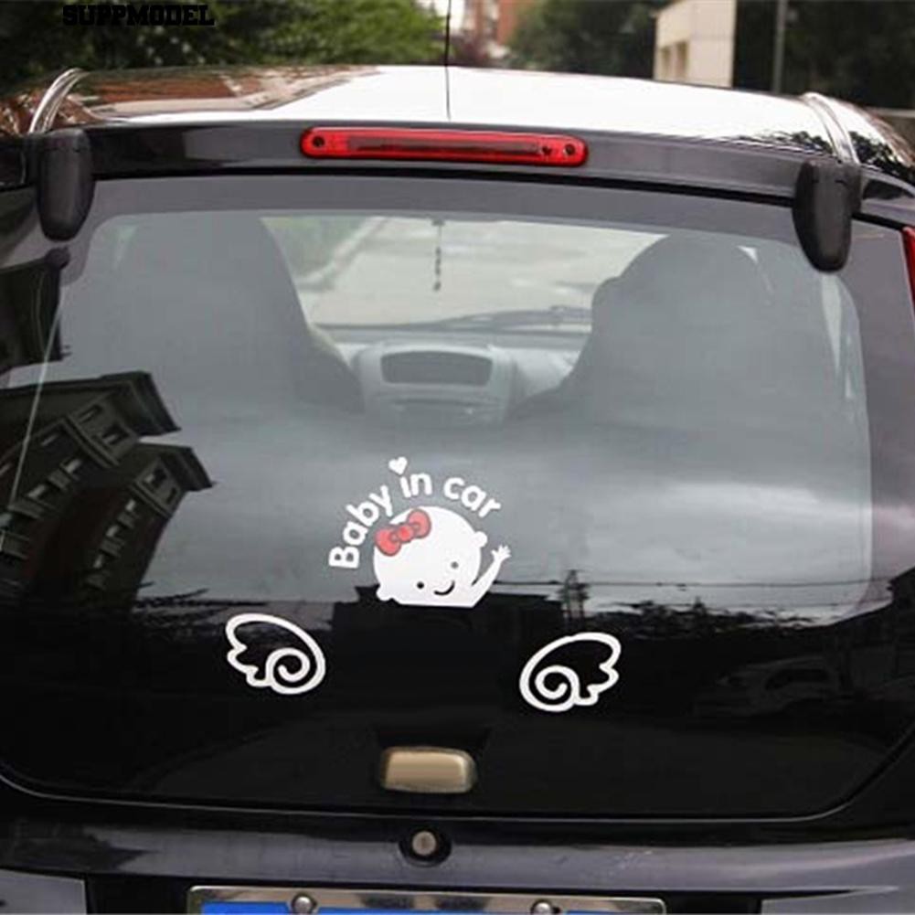 Decal dán trang trí in chữ Baby in Car cho xe hơi