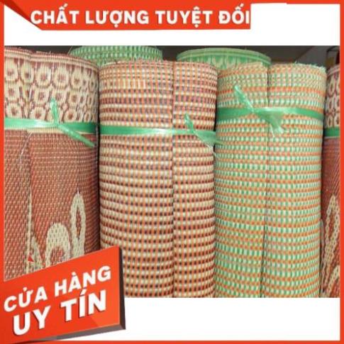 Chiếu nhựa gấp gọn 1m6,1m8,chiếu nhựa ăn cơm mầu ngẫu nhiên