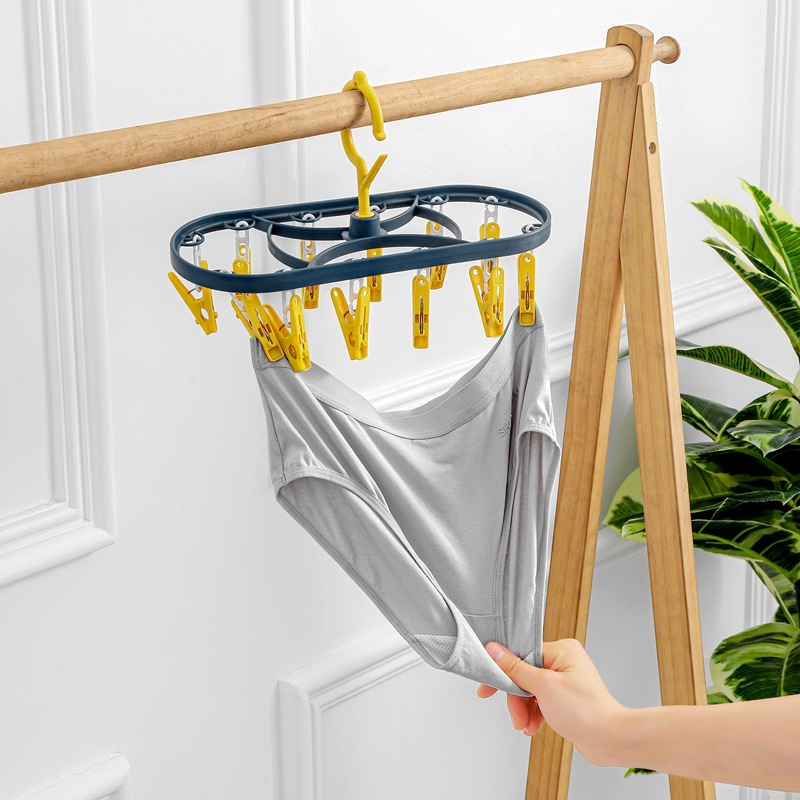 Móc với 12 kẹp phơi đồ chắc chắn tiện dụng