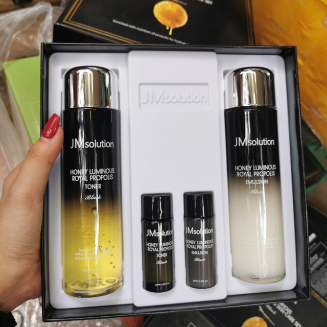 Set Bộ Dưỡng Da JMSolution 4 món - xanh, đen