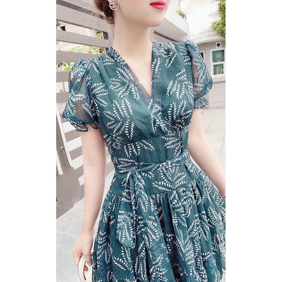 - DP18107993 CM