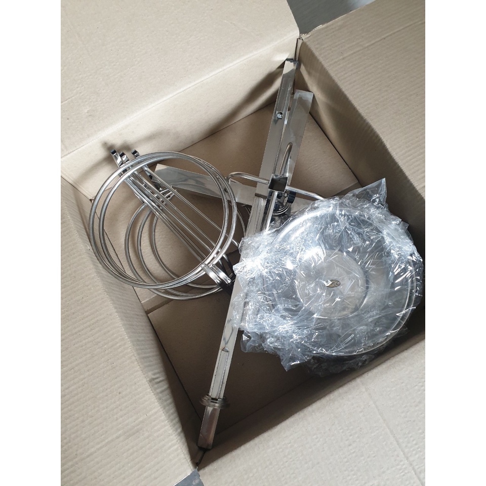 Cây Bát Nước Inox Dùng Trong Spa - Loại Inox dày, Không Rỉ, Có Bánh Xe