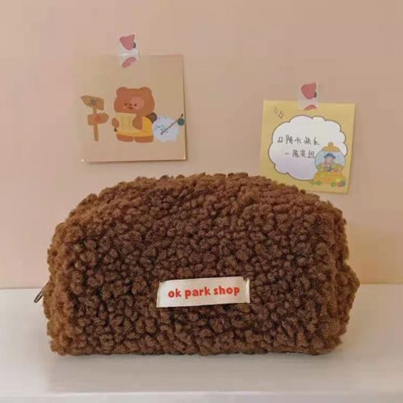 [Hàng mới về] Túi Đựng Mỹ Phẩm Chất Liệu Lông Cừu Dễ Thương Xinh Xắn