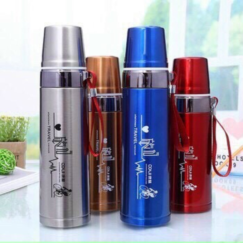 Bình giữ nhiệt 800ml chất liệu inox, nắp bình đồng thời là ca uống nước tiện lợi