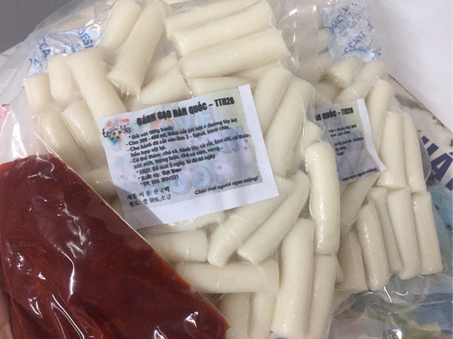 [Mã GROXUAN1 giảm 8% đơn 150K] Bánh gạo cay hàn quốc tokkboki set 500g bánh kèm sốt