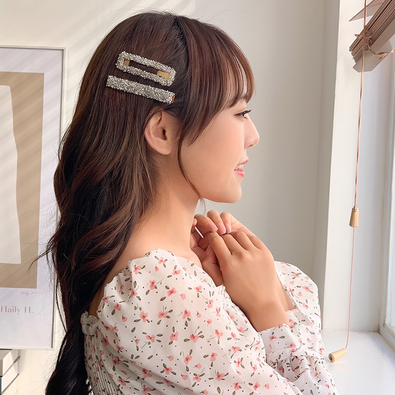Set 2 Kẹp Tóc Đính Đá Phong Cách Hàn Quốc Đơn Giản Cho Nữ