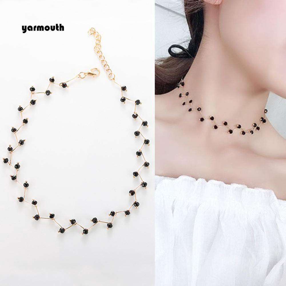 Vòng cổ choker đính hạt đá đen thời trang