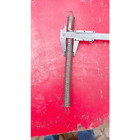 Lò xo kéo inox. cọng dày 1.5 ly