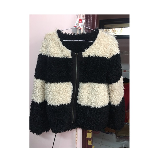 Áo lông size m thuy trang