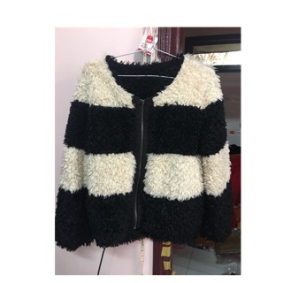 Áo lông size m thuy trang