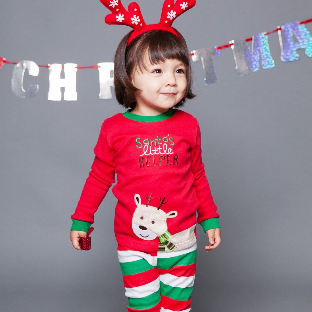 Bộ đồ ngủ pijama vải cotton họa tiết ông già noel dễ thương cho bé