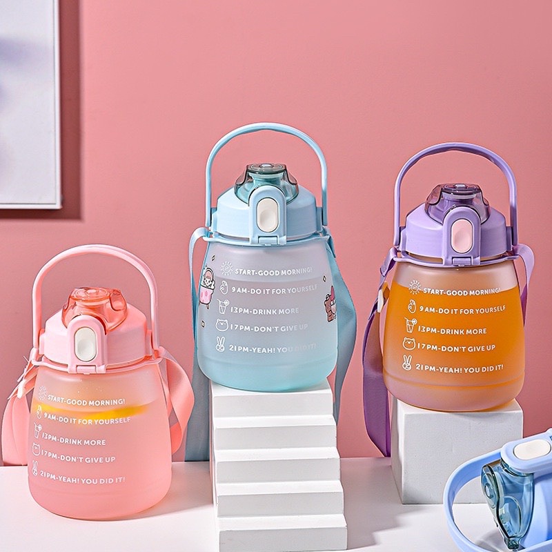 BÌNH NƯỚC LOANG MÀU STICKER 1,3L