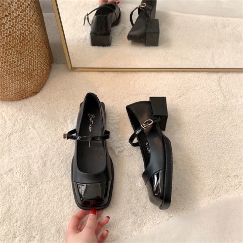 Giày sandal LOGIC mũi tròn đế vuông phong cách mới