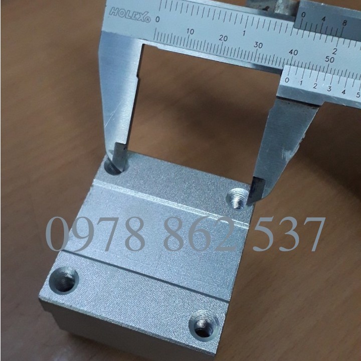 Con trượt tròn kín SCS20UU
