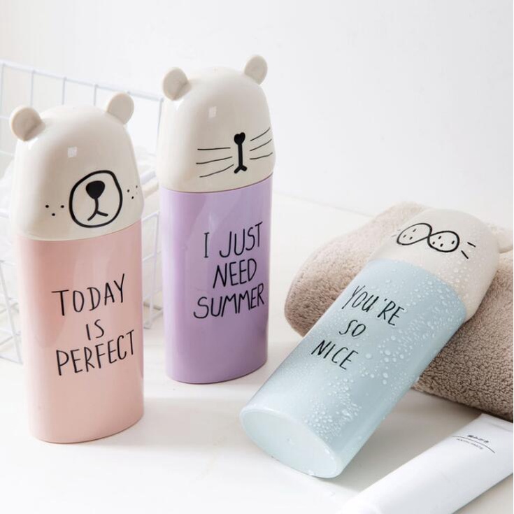 Cốc đựng bàn chải đánh răng bằng nhựa chắc chắn họa tiết phim hoạt hình di động tiện dụng khi đi du lịch