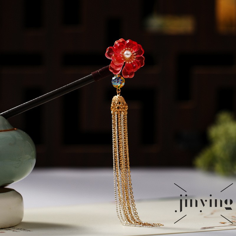 Trâm cài tóc GETNOIVAS hình hoa pha lê đỏ phối tua rua phong cách cổ trang Trung Hoa