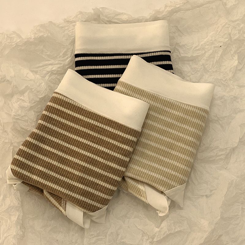 Quần Lót Lưng Vừa Không Đường May Thoáng Khí Kháng Khuẩn Cho Nữ