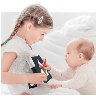 Sách vải cho bé sơ sinh
