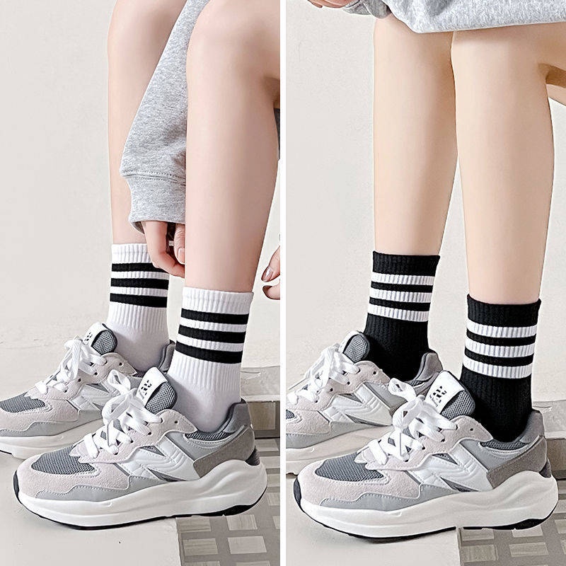 Vớ Cotton Cổ Vừa Họa Tiết Kẻ Sọc Trắng Đen Thời Trang Xuân Thu Cho Cặp Đôi