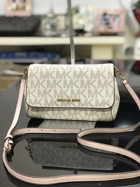 Túi Michael Kors Logo