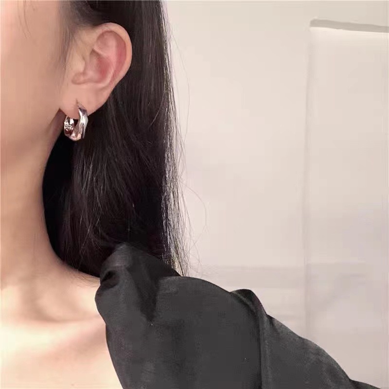 Khuyên Tai Nhỏ Mạ Bạc Đơn Giản Thời Trang