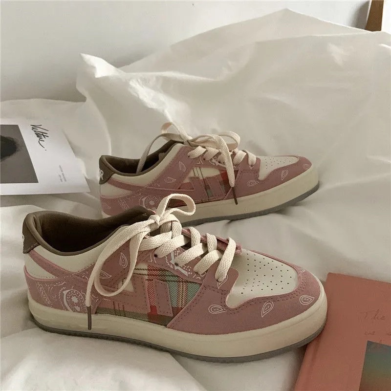 Giày thể thao phù hợp cho học sinh ,sinh viên 2022