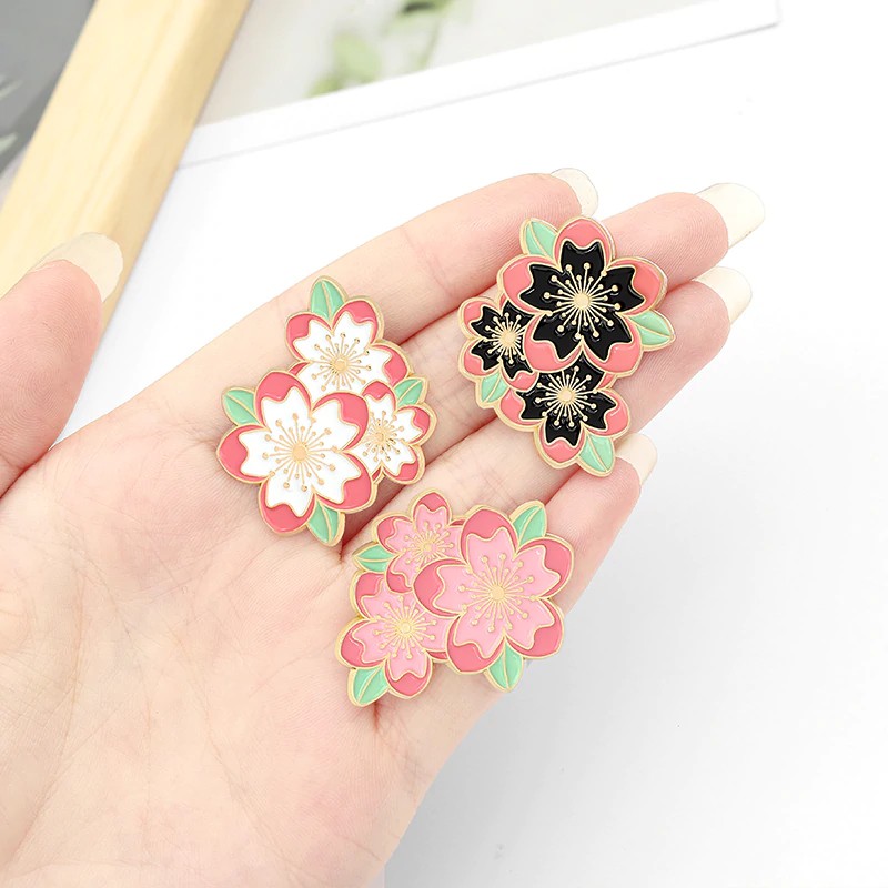 Pin cài áo hoa anh đào Sakura Nhật Bản ver2 - GC333