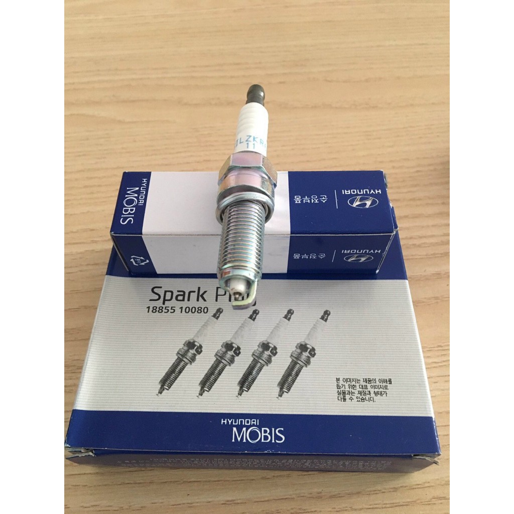 Bộ 4 Bugi Chân kim Xe Hyundai i10 i20 i30 Morning Accent ren 12 Chân dài kim