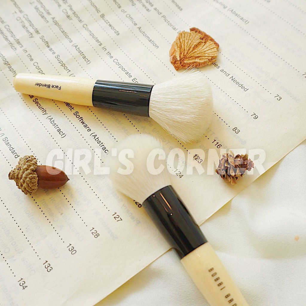 Cọ đa zi năng Bobbi Brown Mini Handle Face Blender