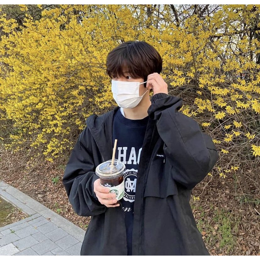 CHÍNH HÃNG ÁO SWEATER MAHAGRID DS SEUNGMIN STRAYKIDS