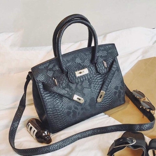 Túi mẫu da cá sấu form to size 31