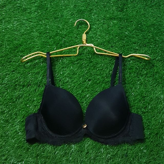 Áo ngực hiệu wonderbra