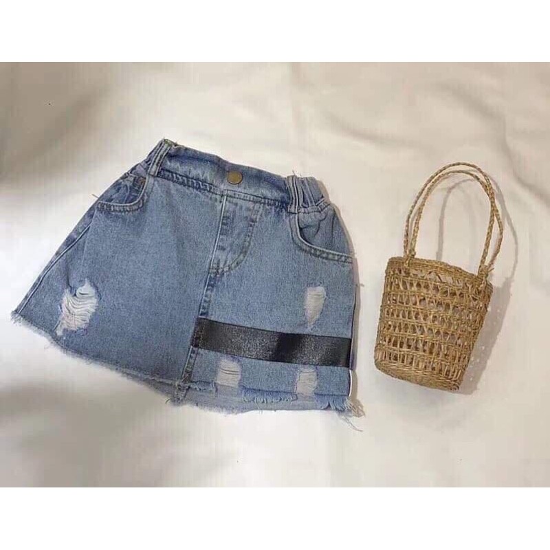 chân váy bò cho bé