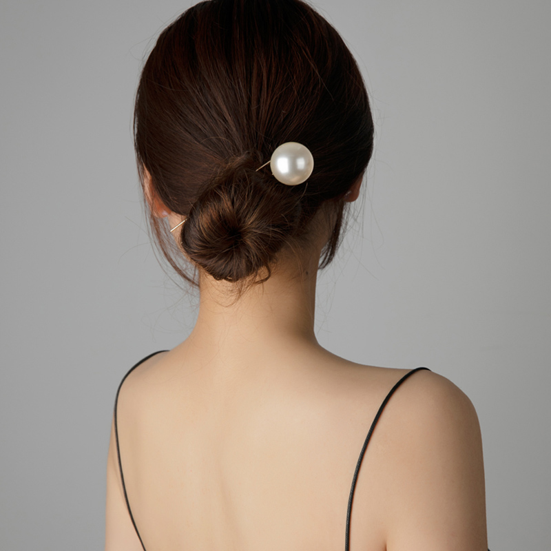 Kẹp tóc đính hạt ngọc trai giả xinh xắn dành cho nữ