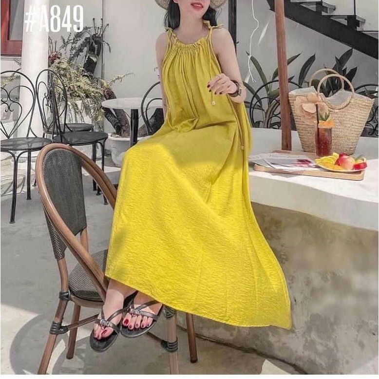 Đầm Maxi xòe cổ yếm buộc nơ - bầu bí bon chen thoải mái