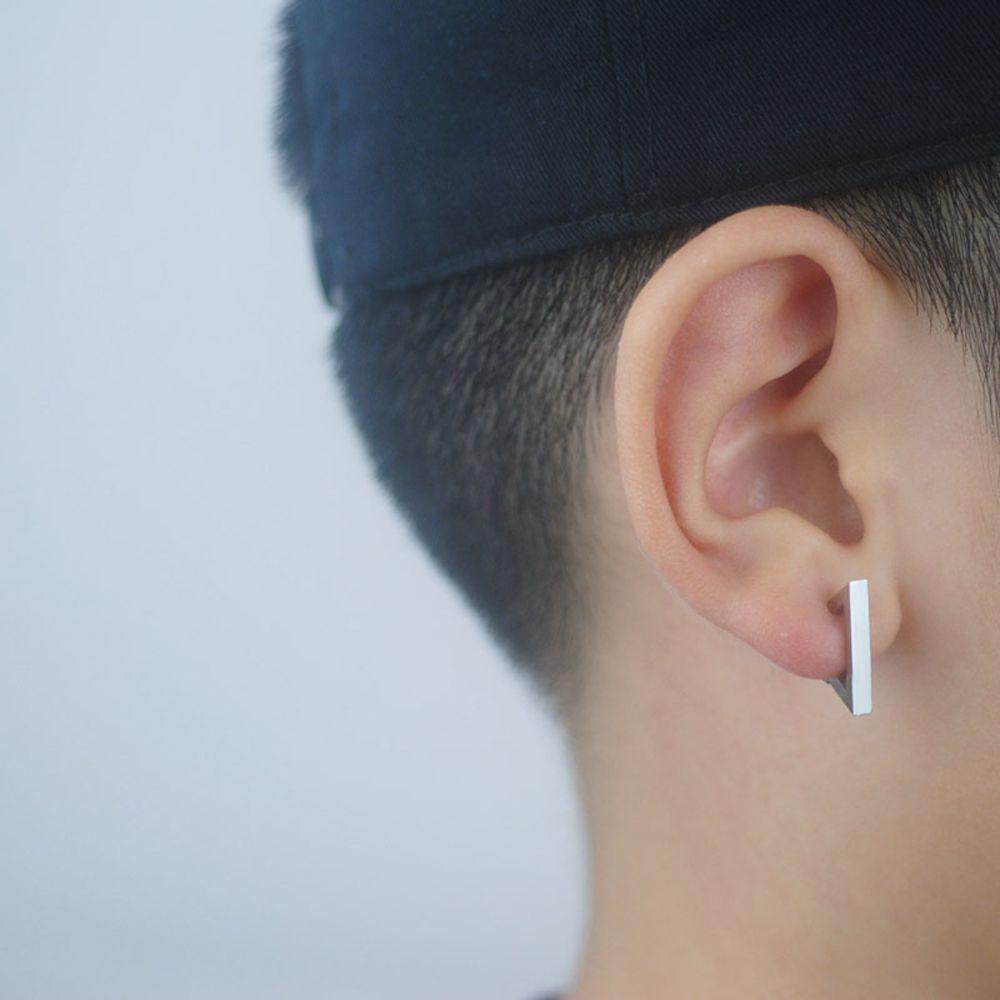 Khuyên Kẹp Vành Tai Bằng Thép Không Gỉ Phong Cách Punk Vintage Cá Tính Dành Cho Nữ