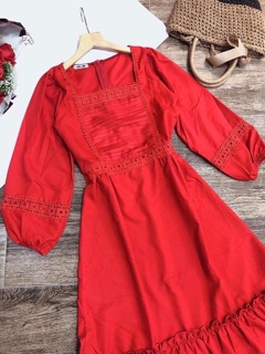 ĐẦM MAXI ĐUÔI CÁ CỔ VUÔNG